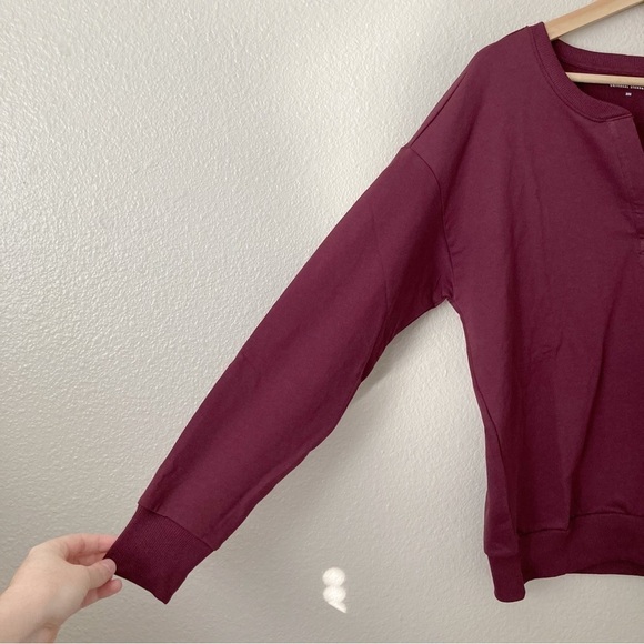 Universal Standard Notch Sweatshirt - Picture 4 of 9